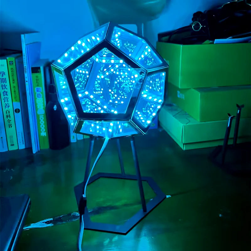 3D Cube Light - Innovative Infinite Dodecahedron Nightlight, Colorful USB Lamp for Girls' Birthdays and Christmas Gifts