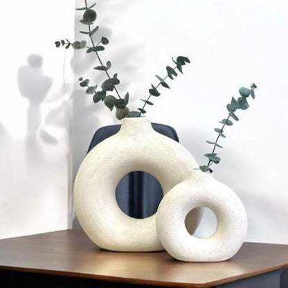Elevate Your Decor with the Contemporary Frosted Particle Floral Arrangement Vase