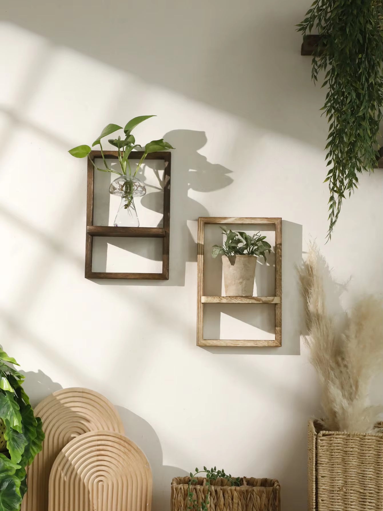 Charming Rustic Wooden Floating Shelves - Perfect Wall Storage for Any Room!