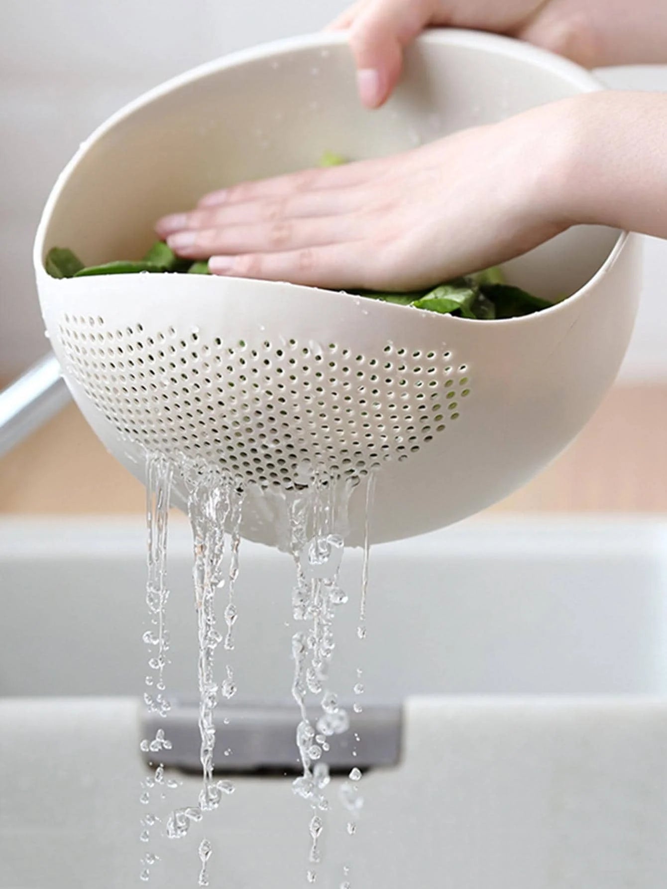 Elevate Your Kitchen Game with the Colander Rice Bowl and Drain Basket Set - The Ultimate Multi-Functional Organizer for Effortless Food Prep!