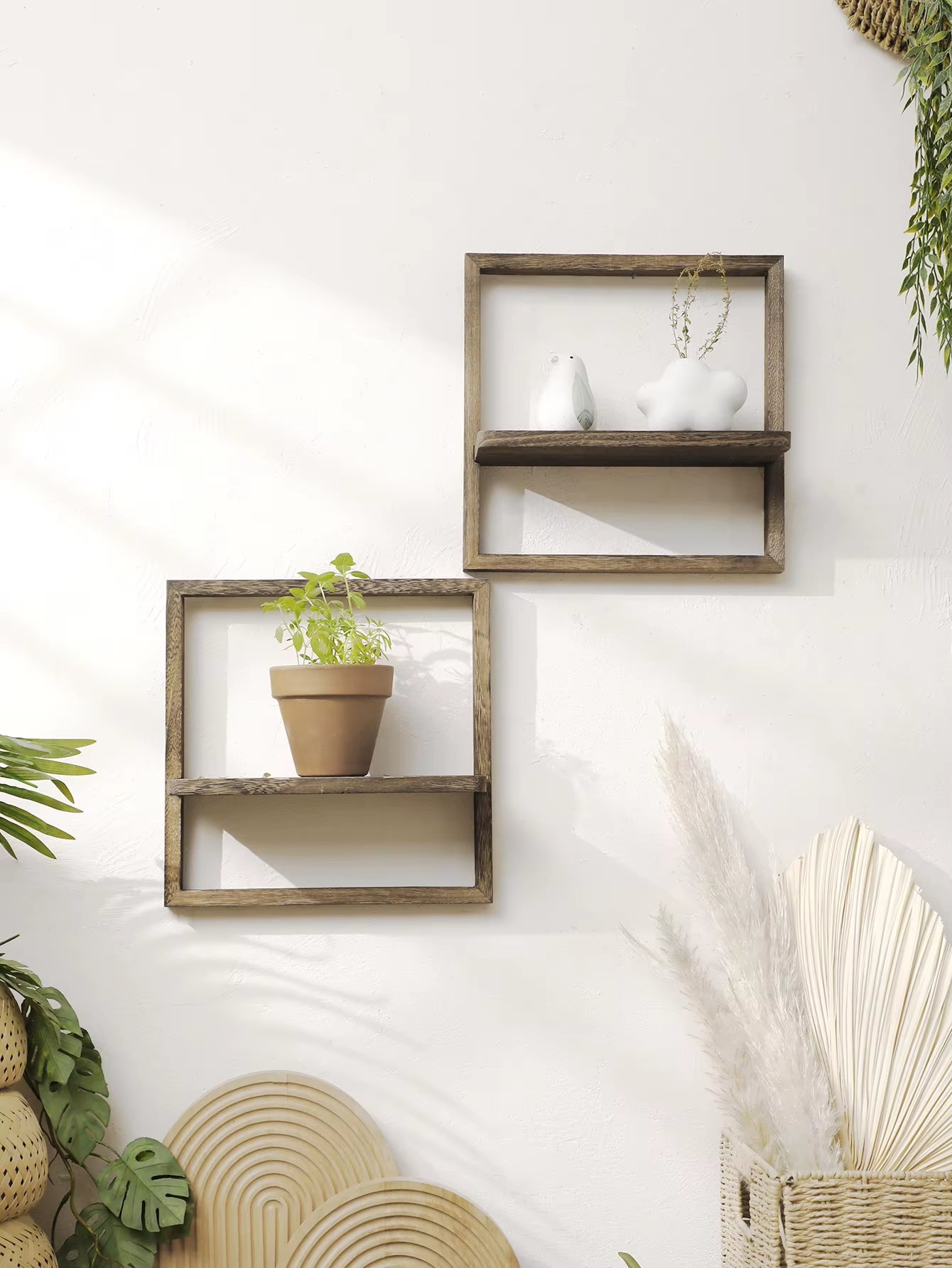 Charming Rustic Wooden Floating Shelves - Perfect Wall Storage for Any Room!