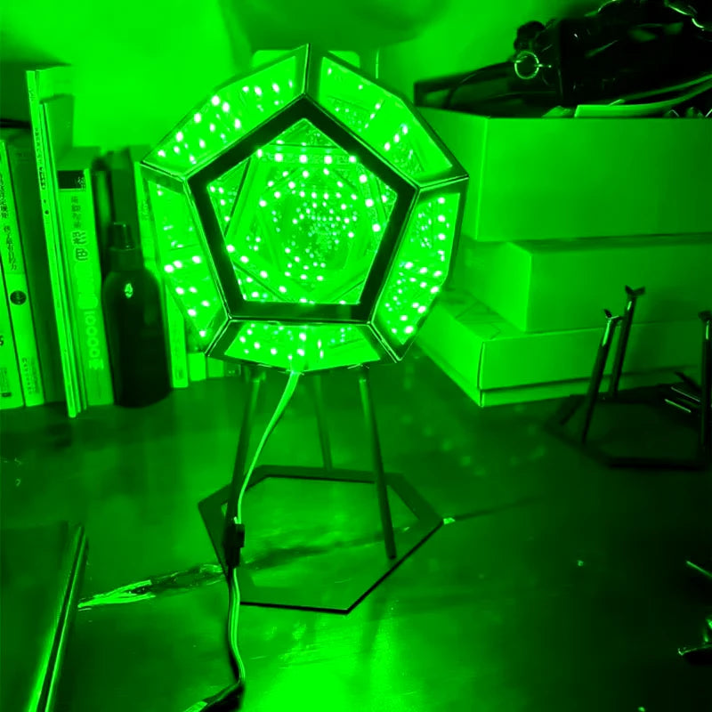 3D Cube Light - Innovative Infinite Dodecahedron Nightlight, Colorful USB Lamp for Girls' Birthdays and Christmas Gifts