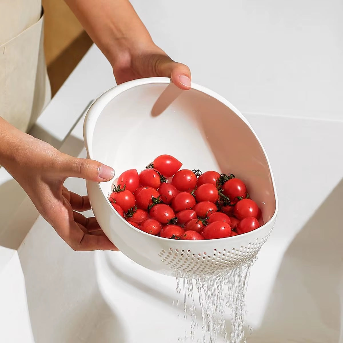 Elevate Your Kitchen Game with the Colander Rice Bowl and Drain Basket Set - The Ultimate Multi-Functional Organizer for Effortless Food Prep!